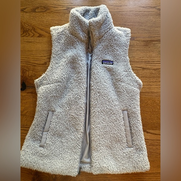 Patagonia Los Gatos salt gray Fleece Vest- fully lined- women’s medium - Picture 2 of 14
